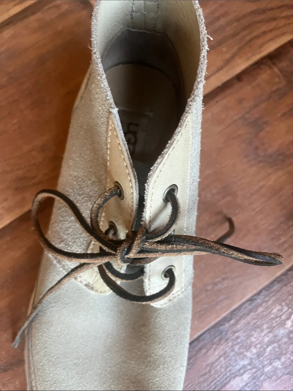 UGG Men's Suede Chukka Boots in Light Beige - Size 9